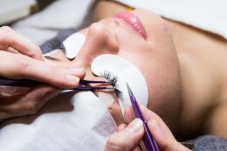 Salon de Manucure Pyrène - Épilation Définitive : Laser, Électrolyse - Paris Madeleine 0