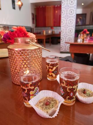 Salon de Manucure MEDINA CENTER PARIS 0