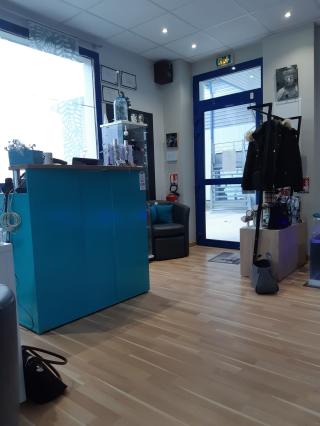 Salon de Manucure Goldfish Beauty 1