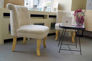 Salon de Manucure The Beauty Room by Inès 0