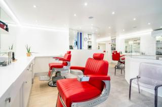 Salon de Manucure BELOM Issy-les-Moulineaux INSTITUT-COIFFEUR-BARBIER 0