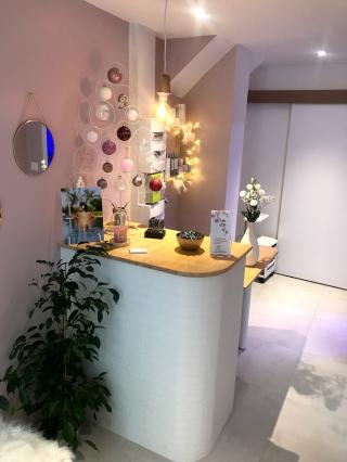 Salon de Manucure Au p’tit soin Institut de beauté 2