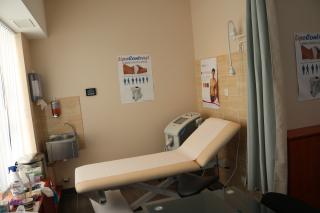 Salon de Manucure Dr Cohen Stéphane . Centre d’épilation Laser de Créteil et de cryolipolyse 0