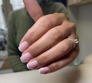 Salon de Manucure Elegantia Nails 0