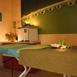 Salon de Manucure Institut des Lys 0