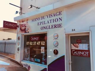 Salon de Manucure Camily Nails - Guinot 0