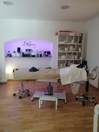 Salon de Manucure Institut 6ème Sens 0