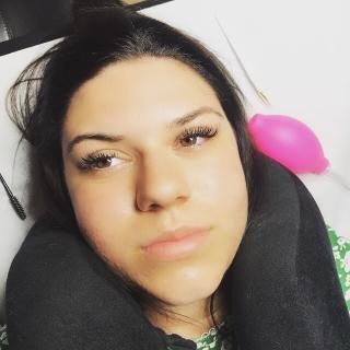 Salon de Manucure Les Belles de Cadix - Extensions de cils et Stylisme Ongulaire 0