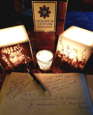 Salon de Manucure Les Bains de Cléopâtre 0