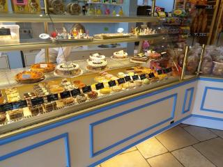 Salon de Manucure Julie et Claudie 0