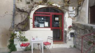 Salon de Manucure La Lycorne salon de manucure 0