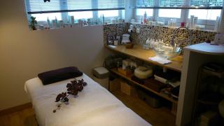 Salon de Manucure Au Tour Du Corps 0