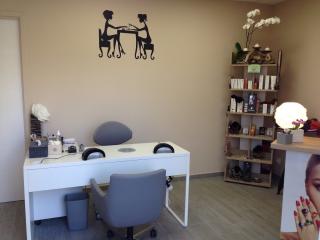 Salon de Manucure Institut Auréongles et Beauté 1