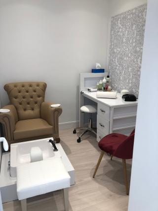 Salon de Manucure Bella Beauté 0