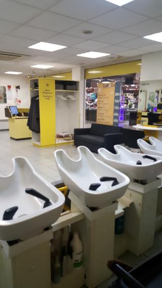 Salon de Manucure Coiff&Co - Coiffeur Choisy-le-Roi 0