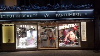 Salon de Manucure Spatium 2M le Parfumeur 0