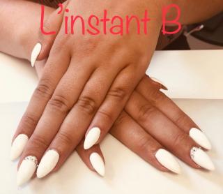 Salon de Manucure L’instant B 0