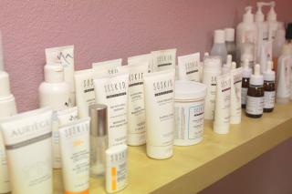 Salon de Manucure Institut Dans Un monde par fée 0