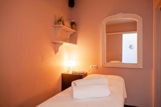 Salon de Manucure Mademoiselle Relax 0