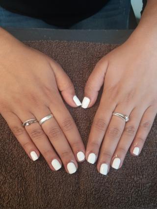 Salon de Manucure Just For You 0