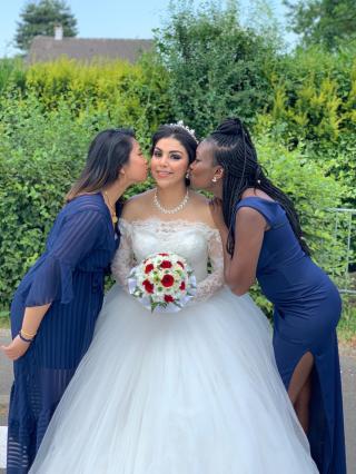 Salon de Manucure Naziha B. Make-up & Hair Artist 0