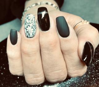 Salon de Manucure Loly Nails Onglerie Et Extensions De Cils 1