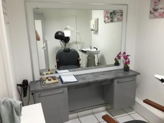 Salon de Manucure Centre d'Esthétique Capillaire Adiantum 0