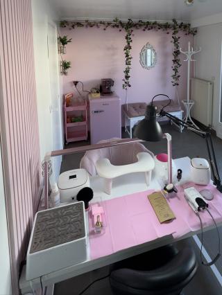 Salon de Manucure Atelier Nessa - Prothésiste ongulaire 0