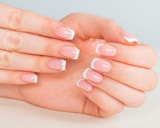 Salon de Manucure L’écrin des ongles (Prothésiste ongulaire à domicile et en salon) 0