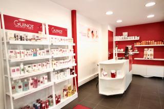 Salon de Manucure Institut Guinot 0