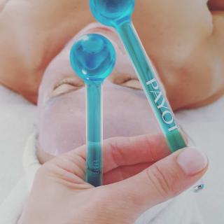 Salon de Manucure Mademoiselle belle 2