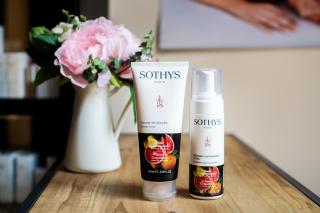 Salon de Manucure Be'Zen (Bien-être . Yoga . Beauté) 0