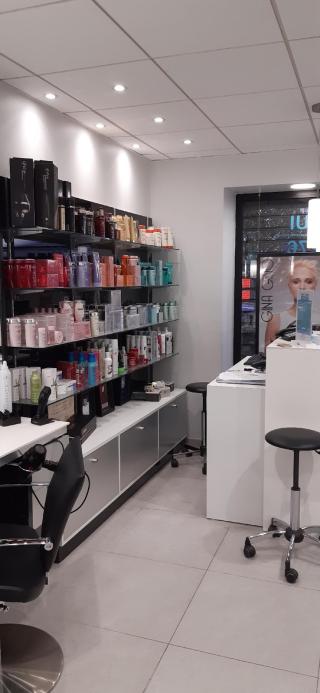 Salon de Manucure SALON ELEGANZZA BY GINA GINO - AM COIFFURES 1