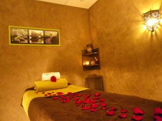 Salon de Manucure Institut L'instant Pour Soi, Elle Et Lui Voiron 0