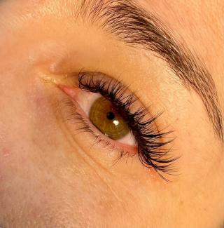 Salon de Manucure ongles revesdebeaute 0