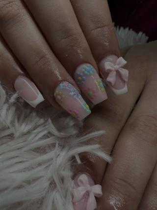 Salon de Manucure 360 Beauty Lounge 0
