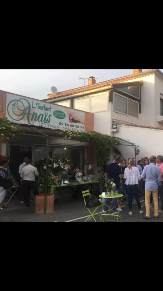 Salon de Manucure L’Instant d’Anaïs 0