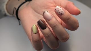 Salon de Manucure L'Instant Boudoir - Manucure Russe, Gel sur ongles naturel, Pédicure Russe, Soins des pieds à Chauvé 0