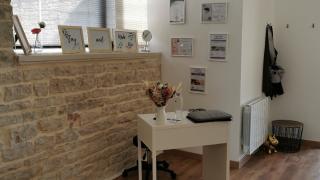 Salon de Manucure Emy and Makeup 0