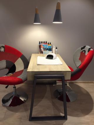 Salon de Manucure institut Au Naturelles 0