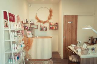 Salon de Manucure ATELIER DE LA BEAUTE JONQUIERES 1