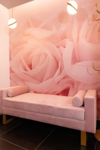 Salon de Manucure LND MON UNIVERS BEAUTE 0