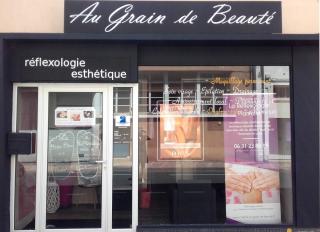 Salon de Manucure Au Grain de Beauté 0