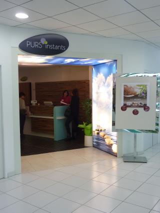 Salon de Manucure Institut Purs Instants 0