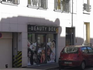 Salon de Manucure Beauty Box Salon De Beauté Indienne 0