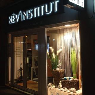 Salon de Manucure Rev'Institut 2