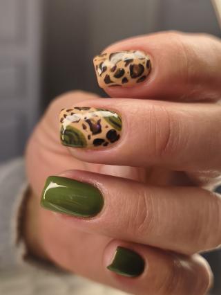 Salon de Manucure Maloune Nails L'Horme 1