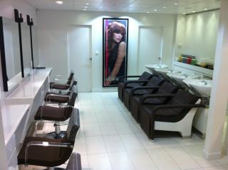 Salon de Manucure Camille Albane - Coiffeur Saint germain 0