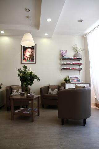 Salon de Manucure L'Institut de l'ongle 0