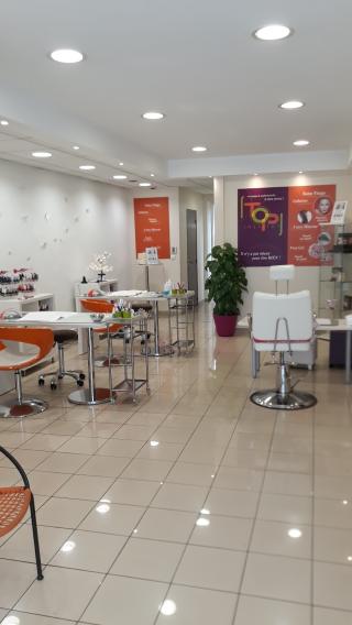 Salon de Manucure Top Institut 0